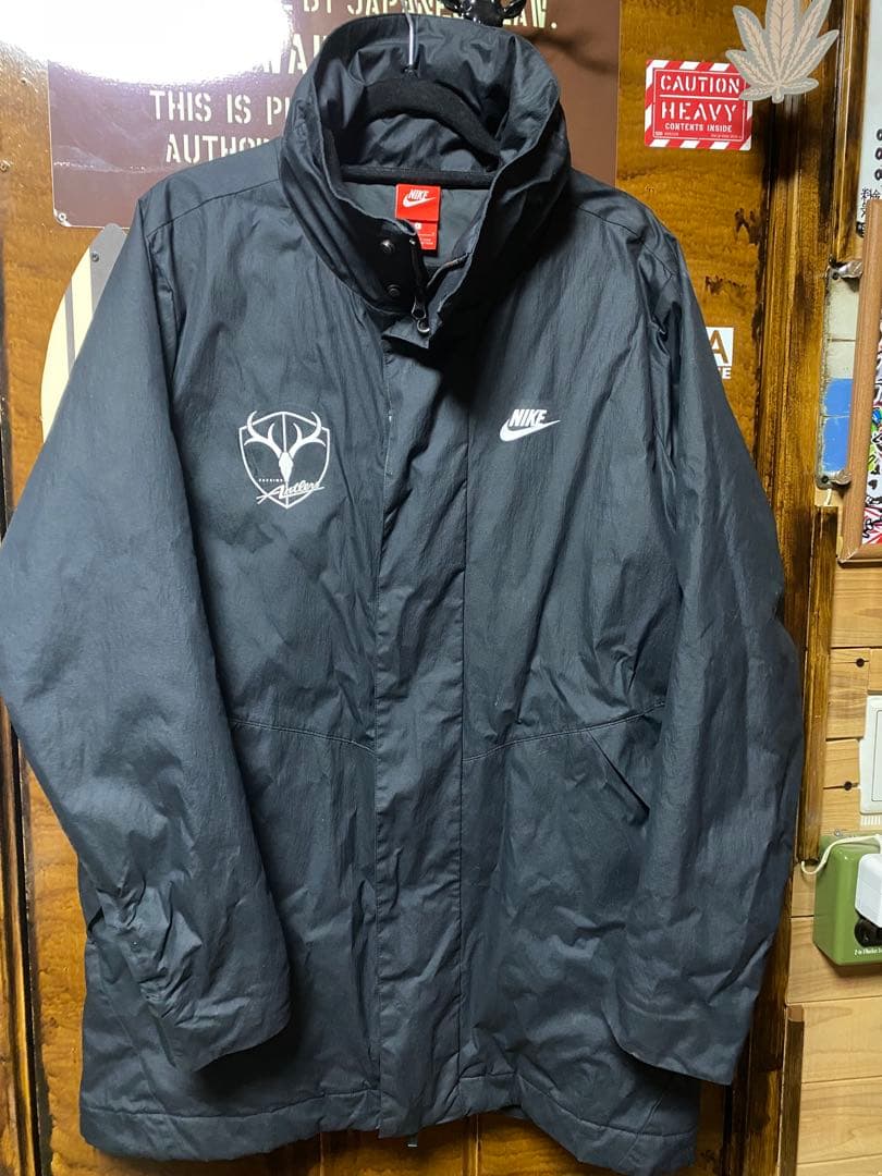 ミ*ス様 鹿島アントラーズ×NIKEエアマックス　ウーブンジャケットベンチコート