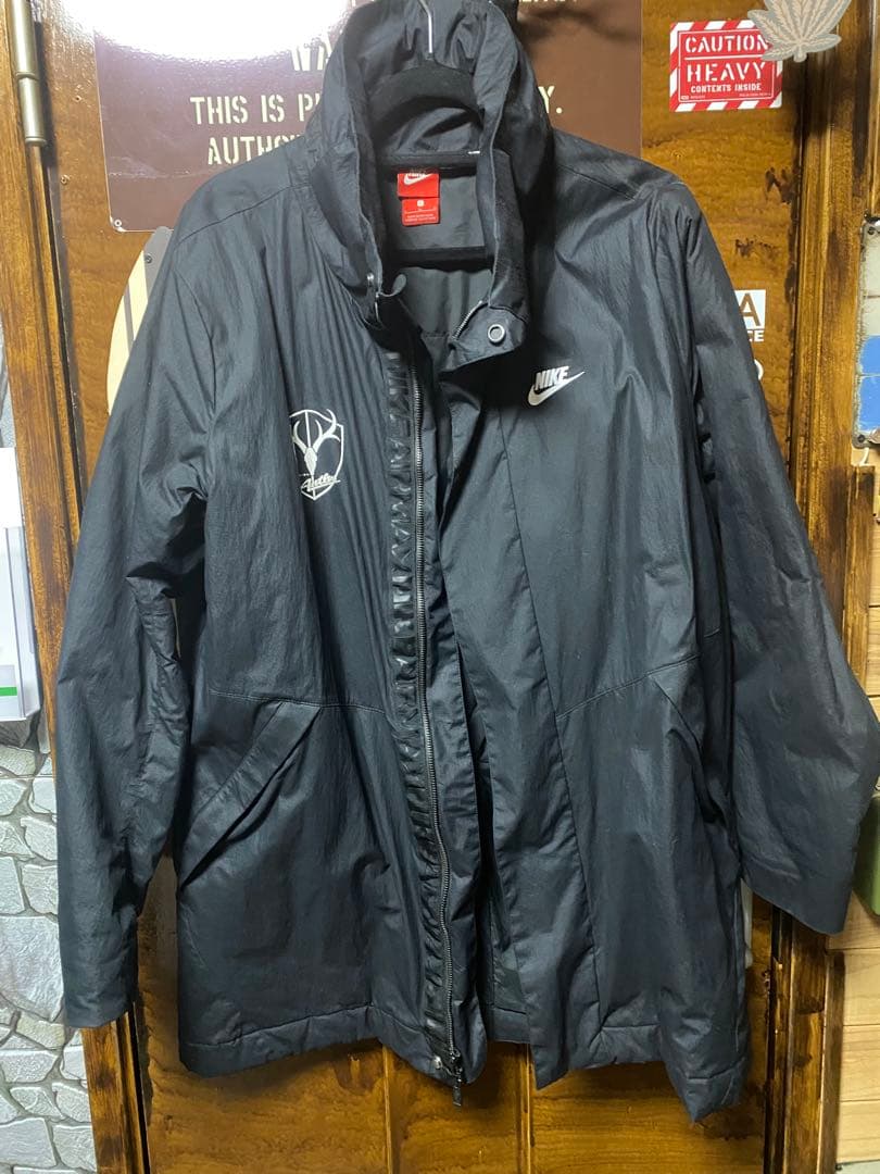 ミ*ス様 鹿島アントラーズ×NIKEエアマックス　ウーブンジャケットベンチコート