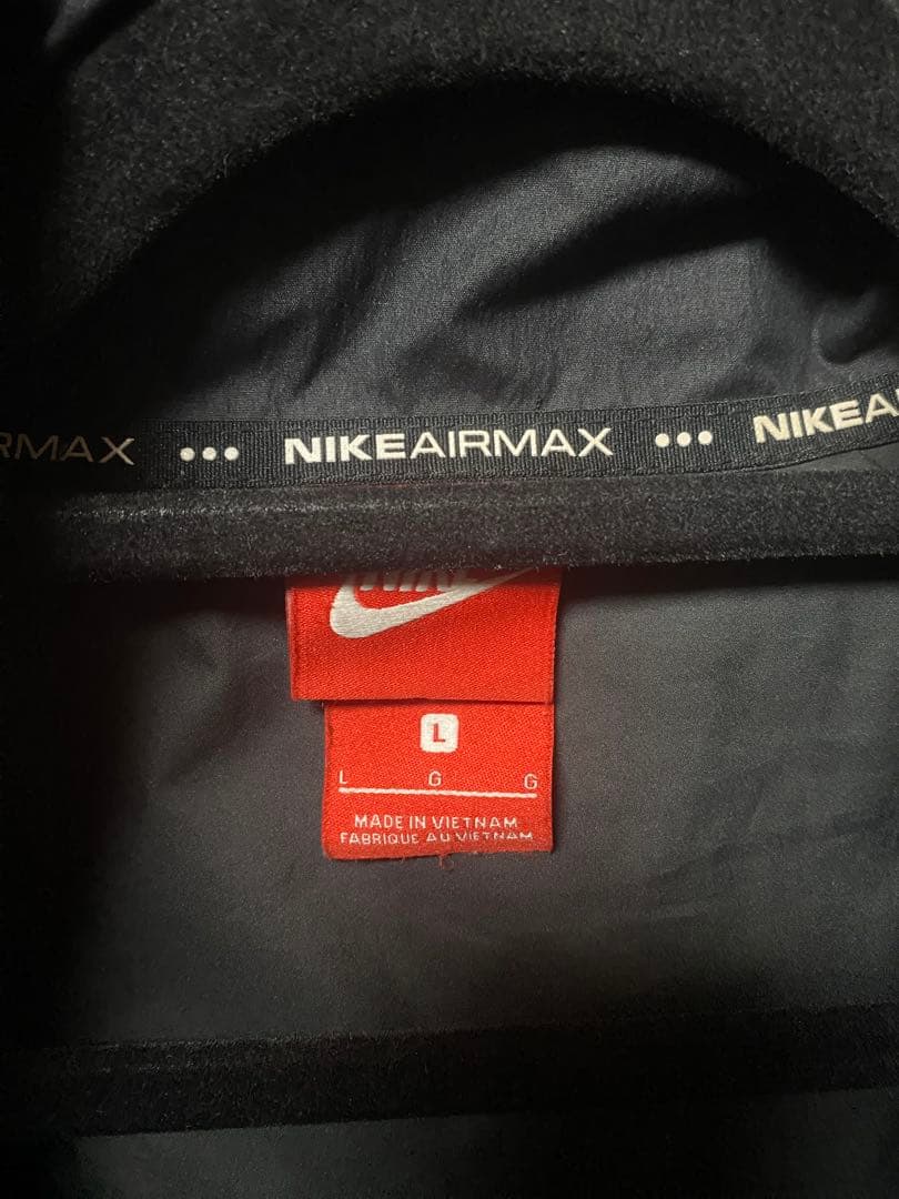 ミ*ス様 鹿島アントラーズ×NIKEエアマックス　ウーブンジャケットベンチコート