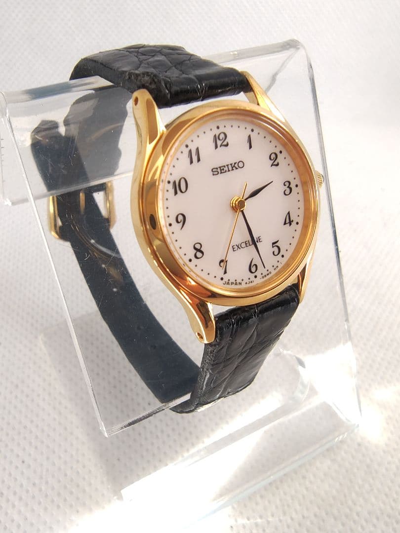 【年差10秒、未使用、美品、電池新品】セイコー　エクセリーヌ　4J41-0AM0