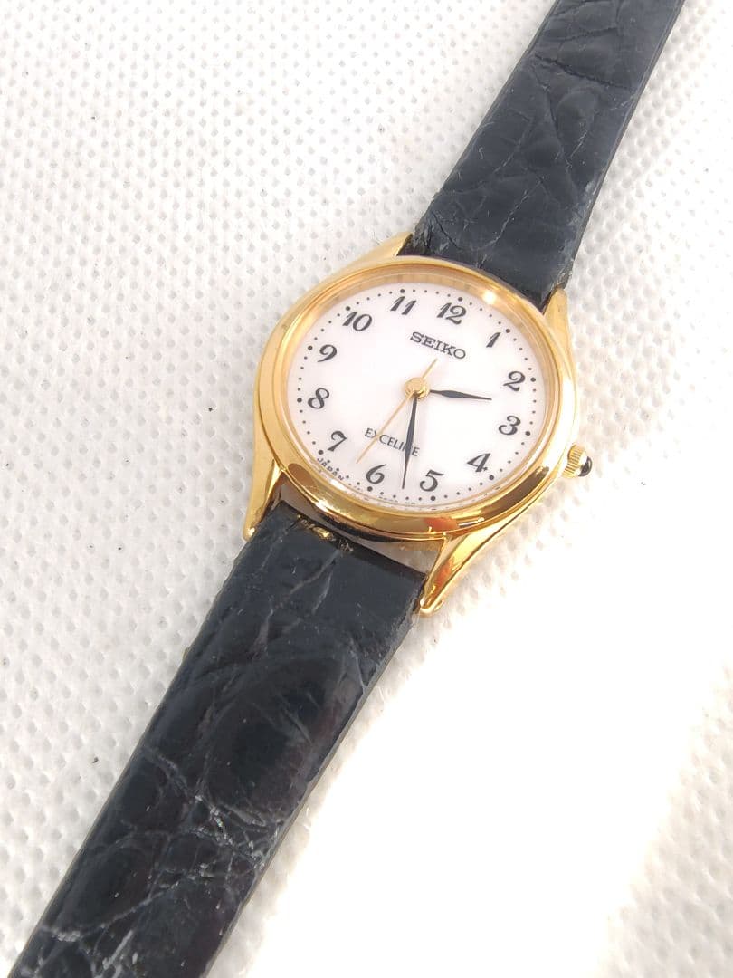 【年差10秒、未使用、美品、電池新品】セイコー　エクセリーヌ　4J41-0AM0