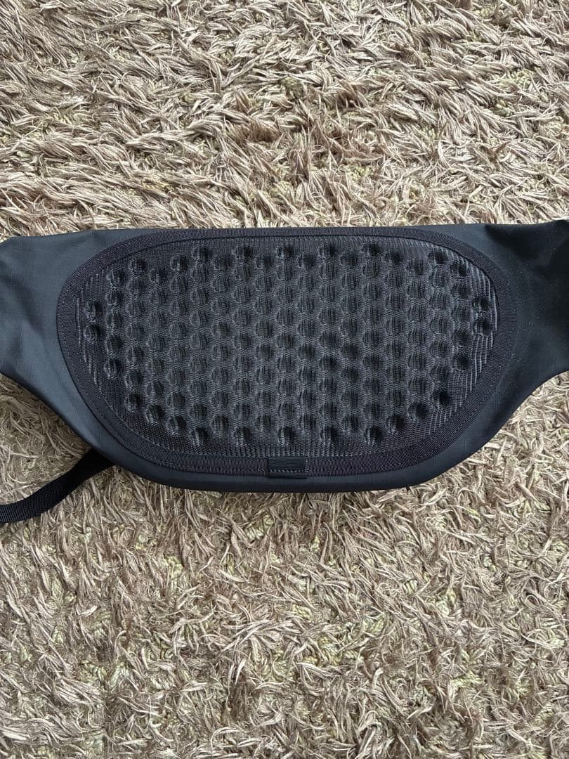 Arc'teryx ブラック ボディバッグ　アークテリクス