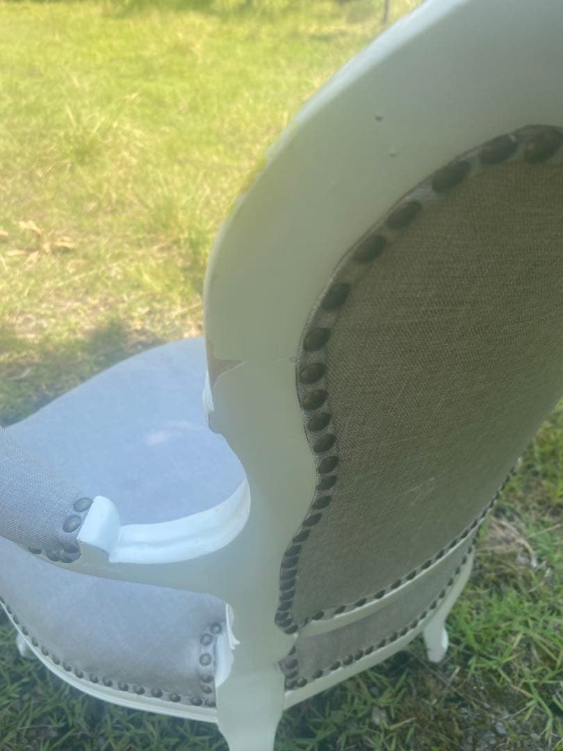 グレー　ホワイト　猫脚　ロココ調　アンティーク調布張りダイニングチェア