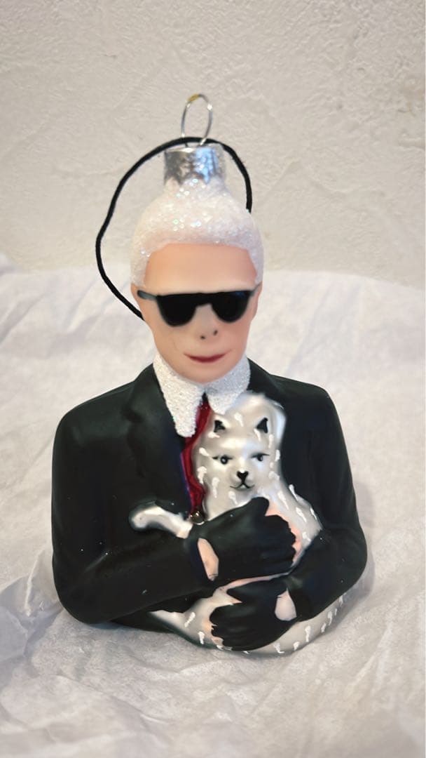 アスティエ・ド・ヴィラット オーナメント