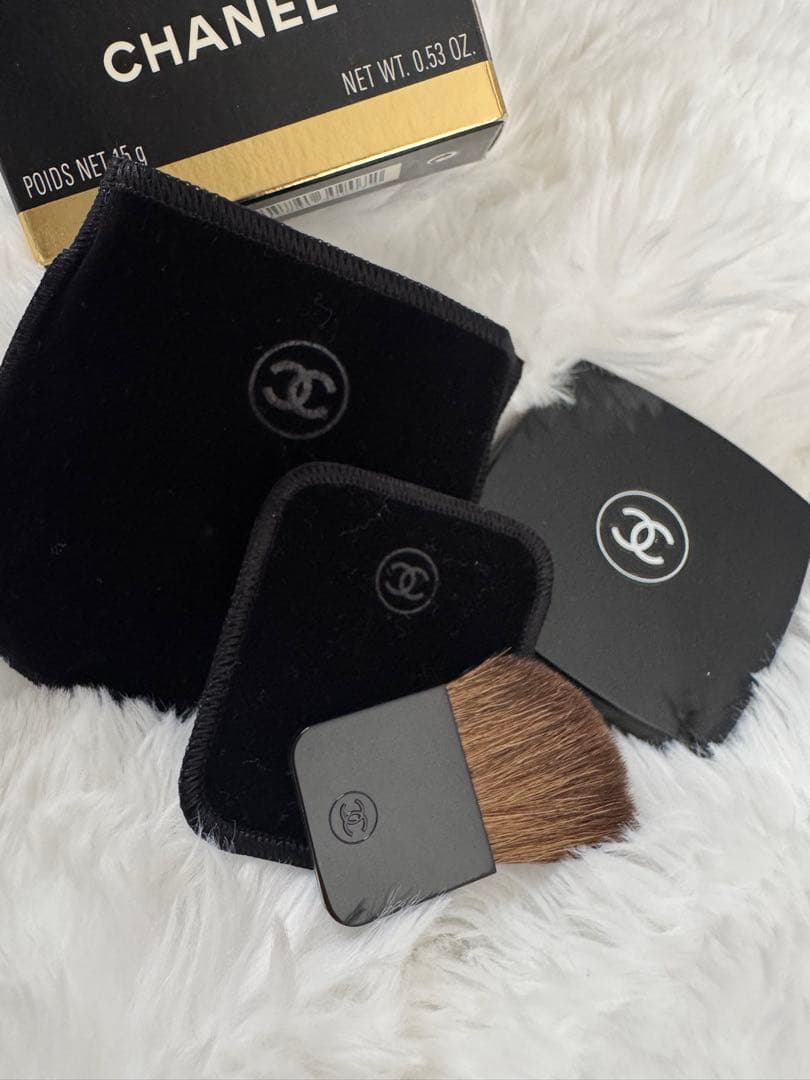 限定品CHANEL チークPOUDRE TISSEE 15g
