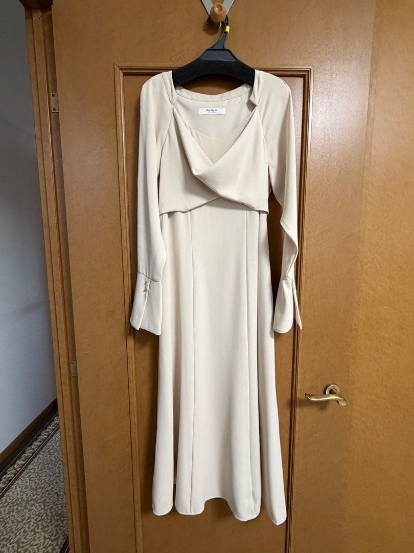 herlipto Elsie Twist-Front Dress ホワイト