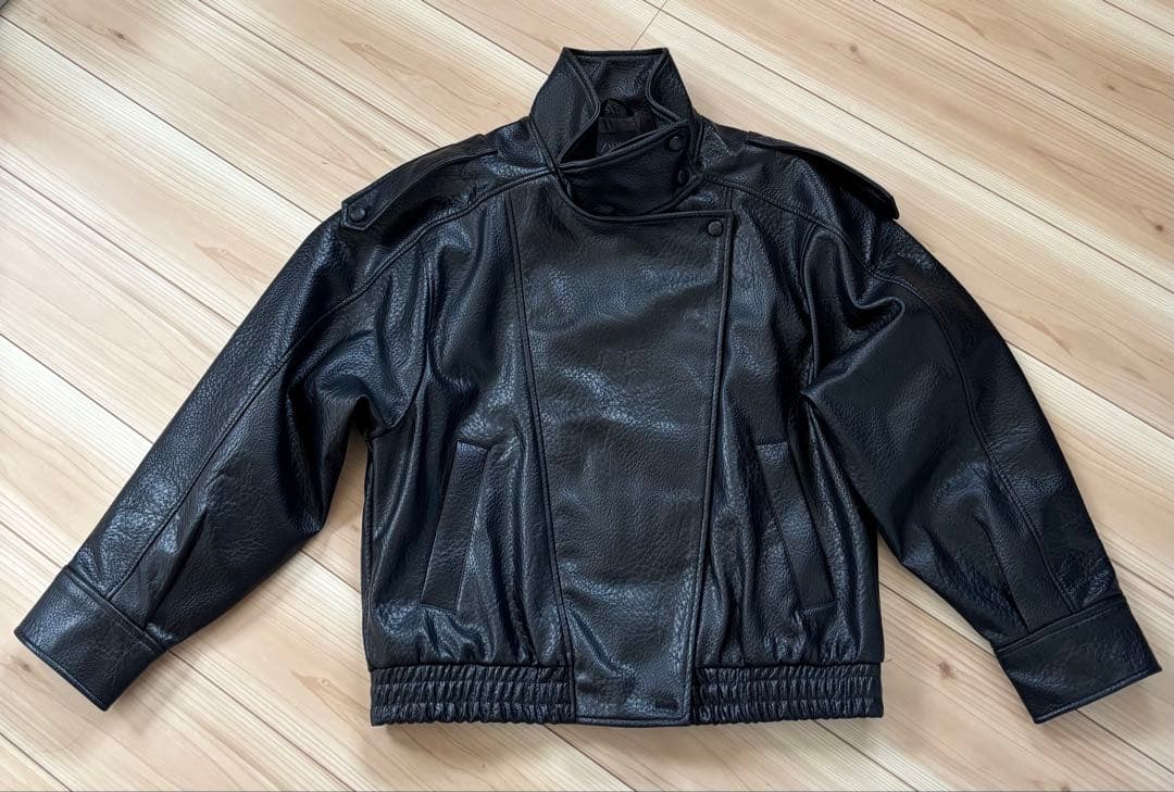 ZARA ザラ　フェイクレザージャケット　ブラック　Lサイズ