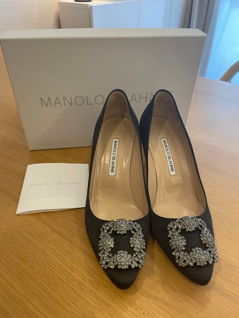 MANOLO BLAHNIK ブラック ハイヒール 37