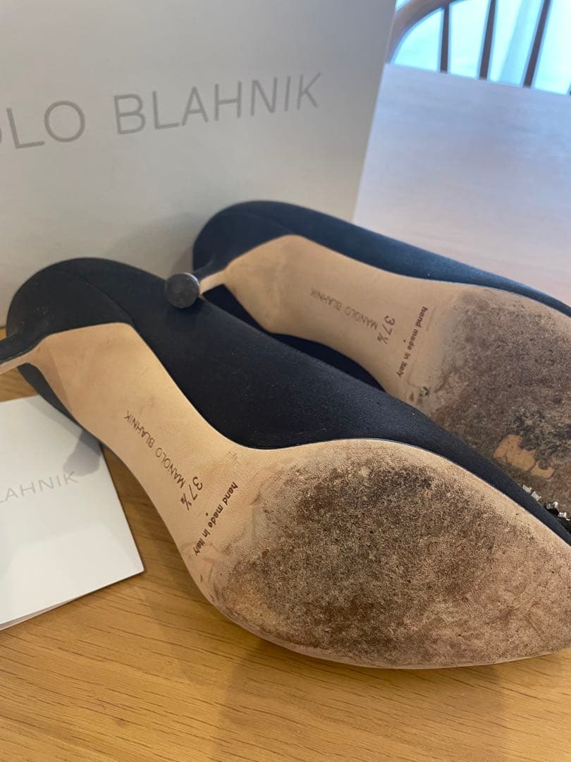 MANOLO BLAHNIK ブラック ハイヒール 37