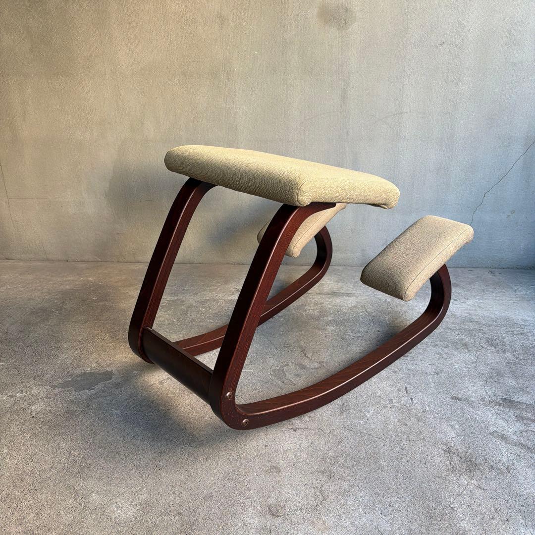 美品　stokke ストッケ ヴァリエール バランスチェア バリアブル