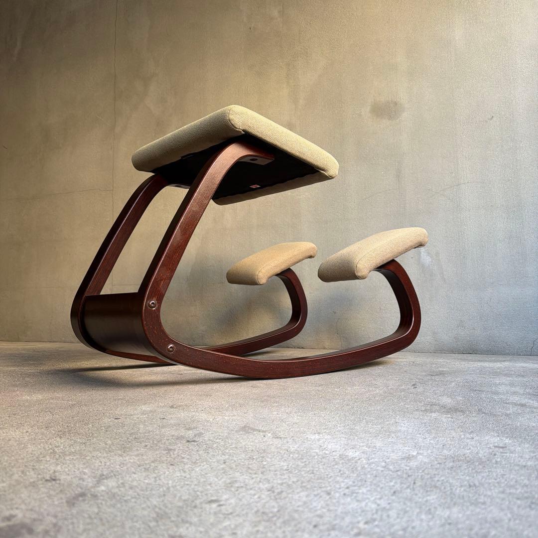 美品　stokke ストッケ ヴァリエール バランスチェア バリアブル