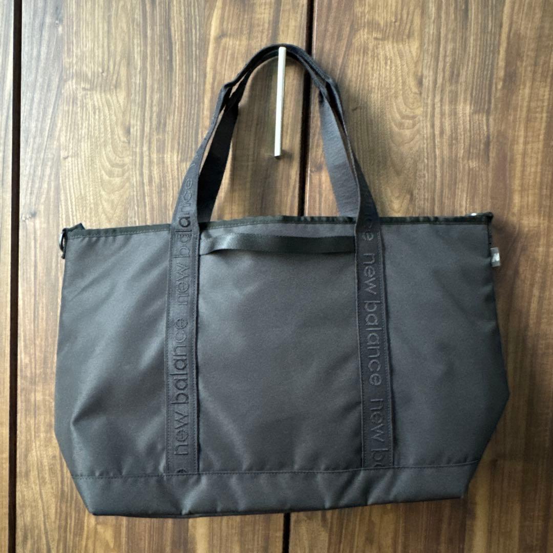 new balance トートバッグ