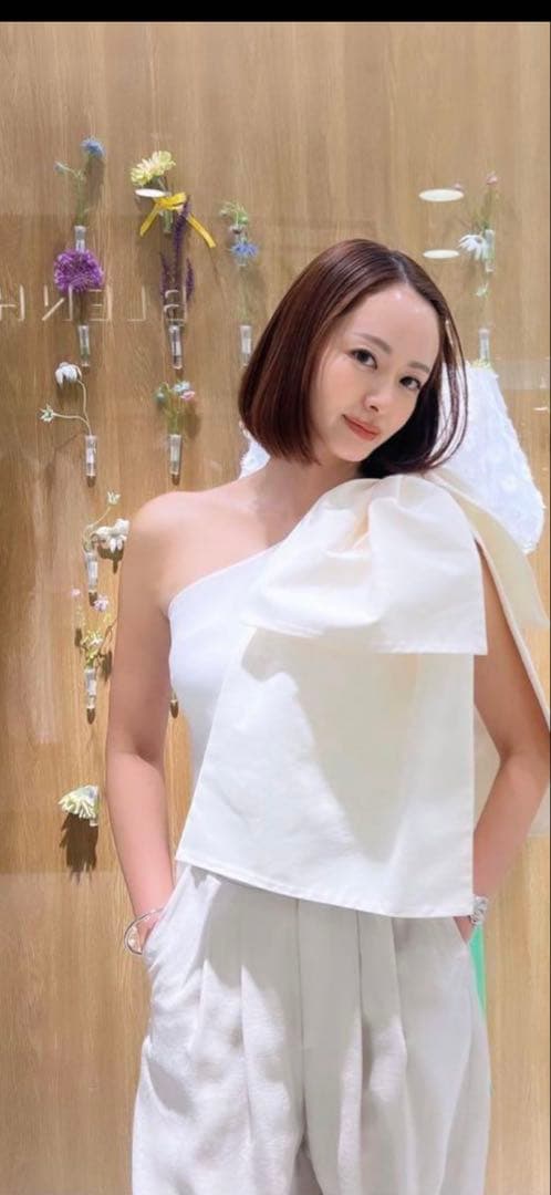 アキキ akiki ribbon one shoulder top Ⅲ