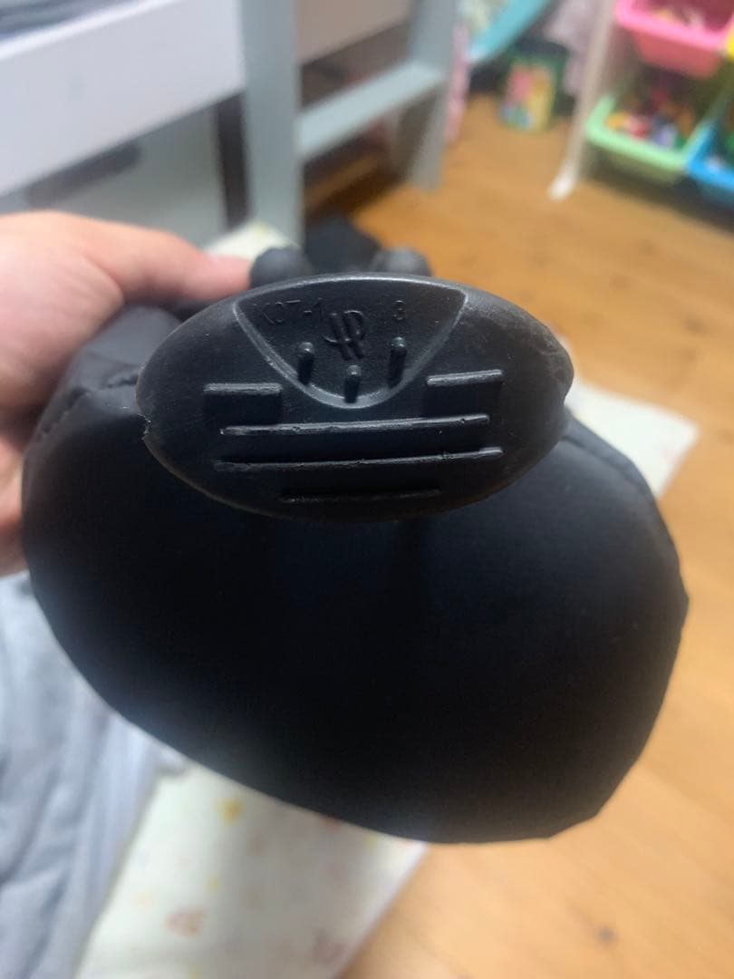 J*.様 NEW ERA セルフスタンド ブラック×ゴールド