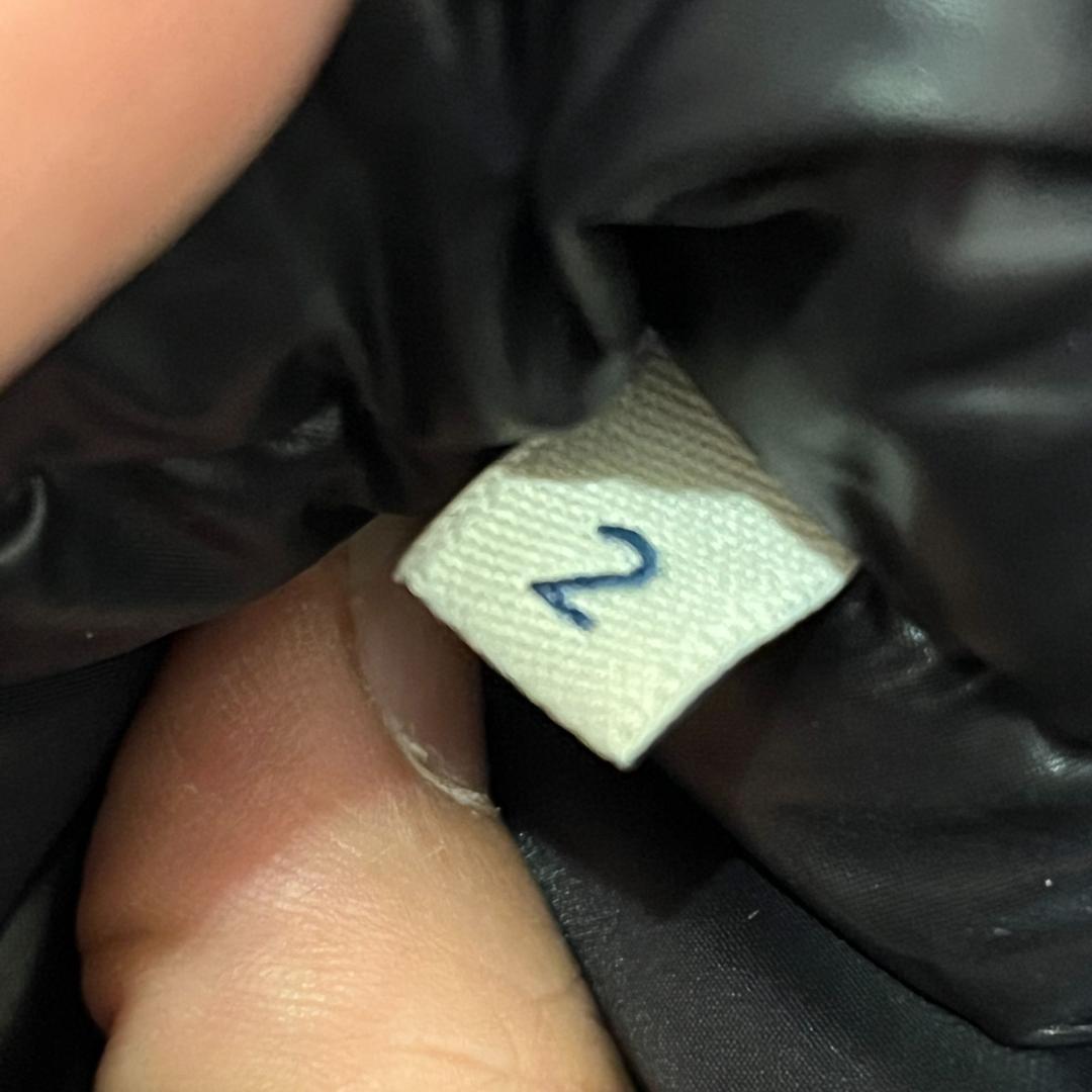 MONCLER　DOUDOUNE　ダウン　黒　サイズ2　HR0270