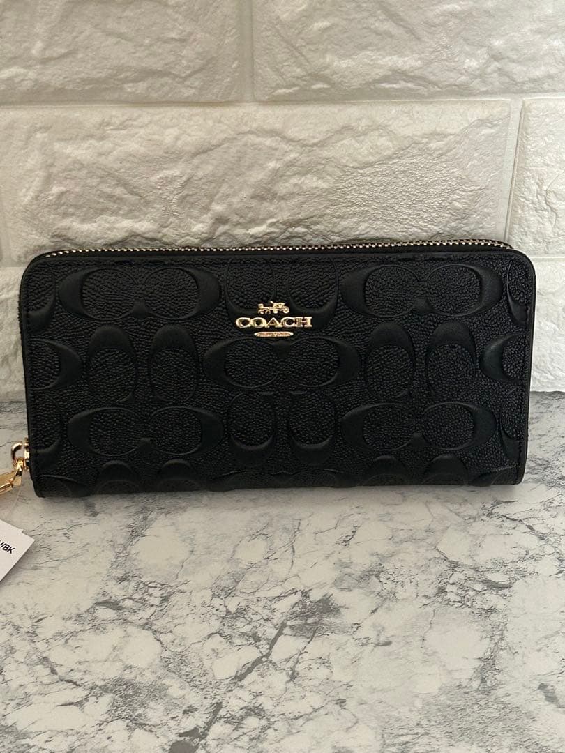 COACH ブラック長財布