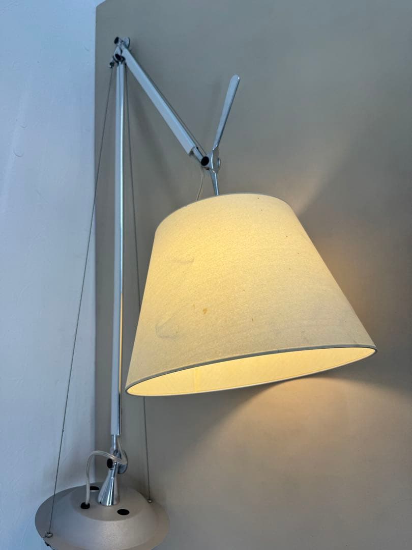 ヤマギワ　アルテミデ　トロメオ　サスペンション　照明　　ライト　ランプ　天井