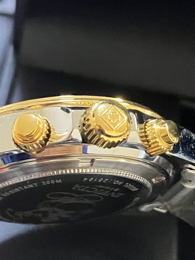 INVICTA Disney mickey ミッキーマウス　腕時計　ディズニー