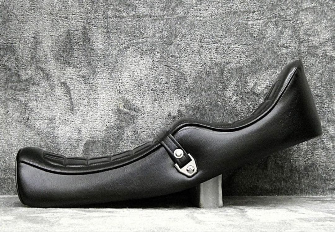 NC36 新あんこ E4黒 カスタムシート/CB400fourチョビ三