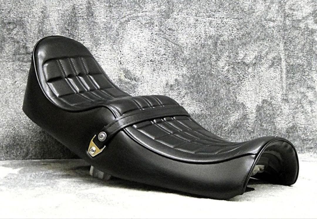 NC36 新あんこ E4黒 カスタムシート/CB400fourチョビ三