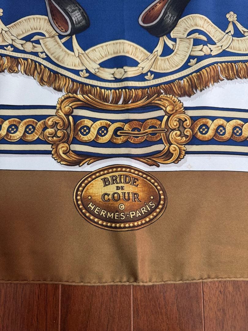 HERMES エルメス　BRIDE DE COUR スカーフ　ベージュ