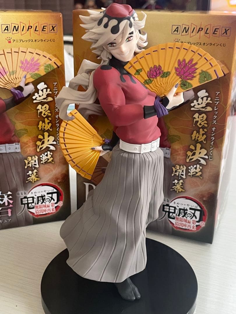 アニプレックス　鬼滅の刃　ノンスケールフィギュア　童磨