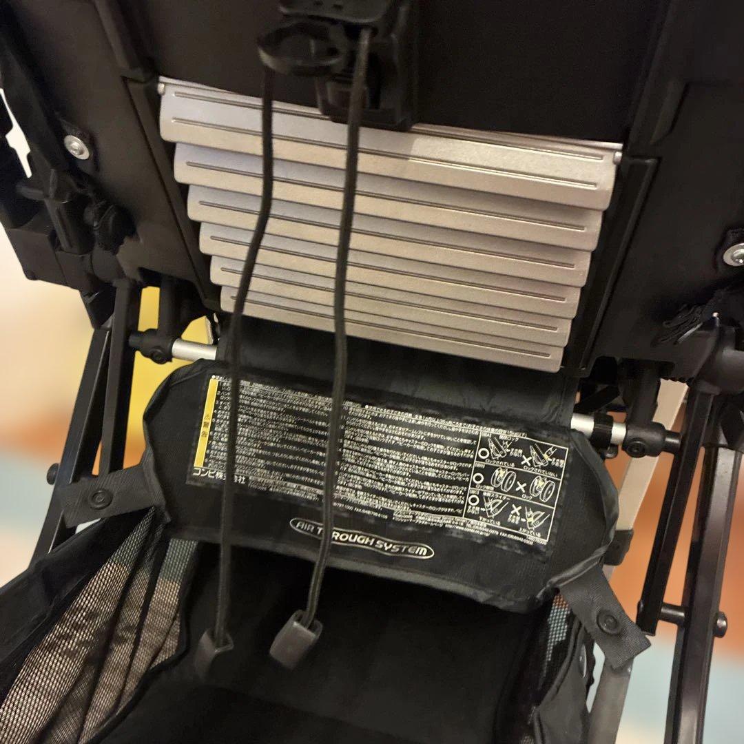 COMBI ネムリエ オート４キャス UE-630 ブランベージュ　美品