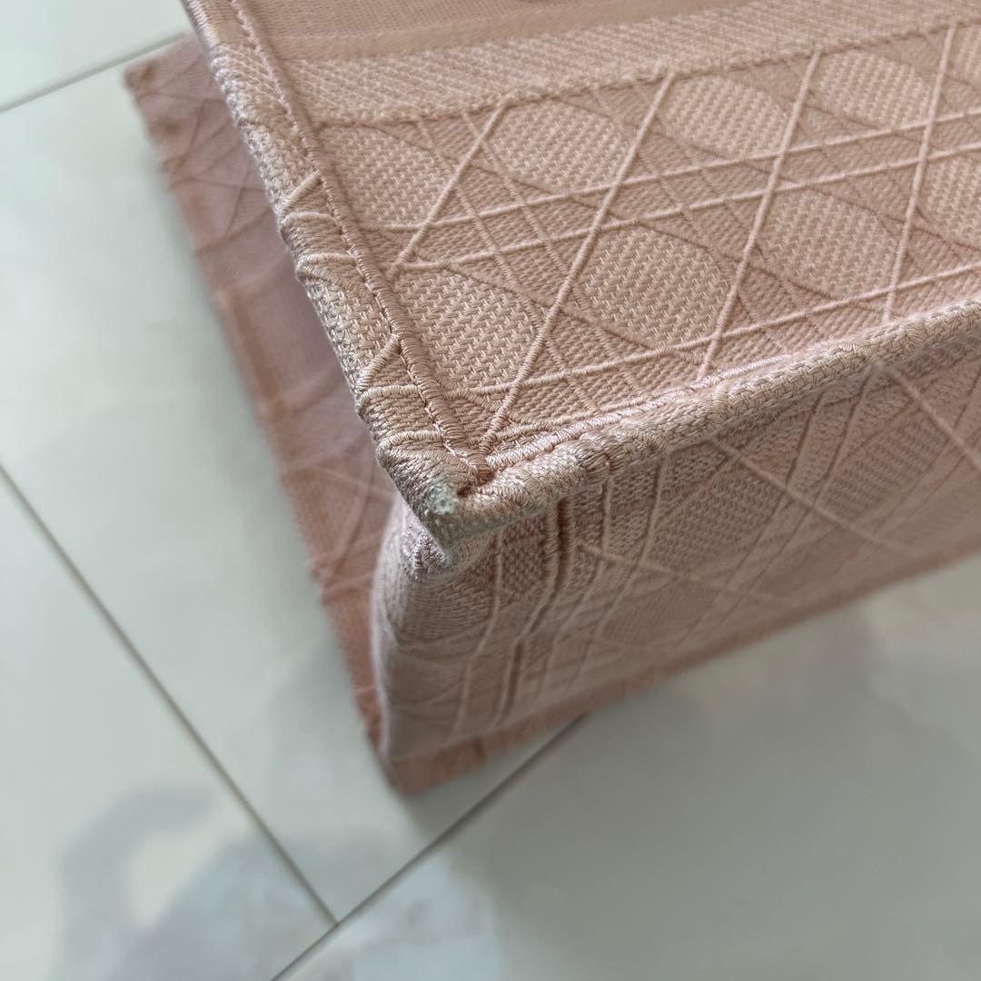 Dior ブックトート