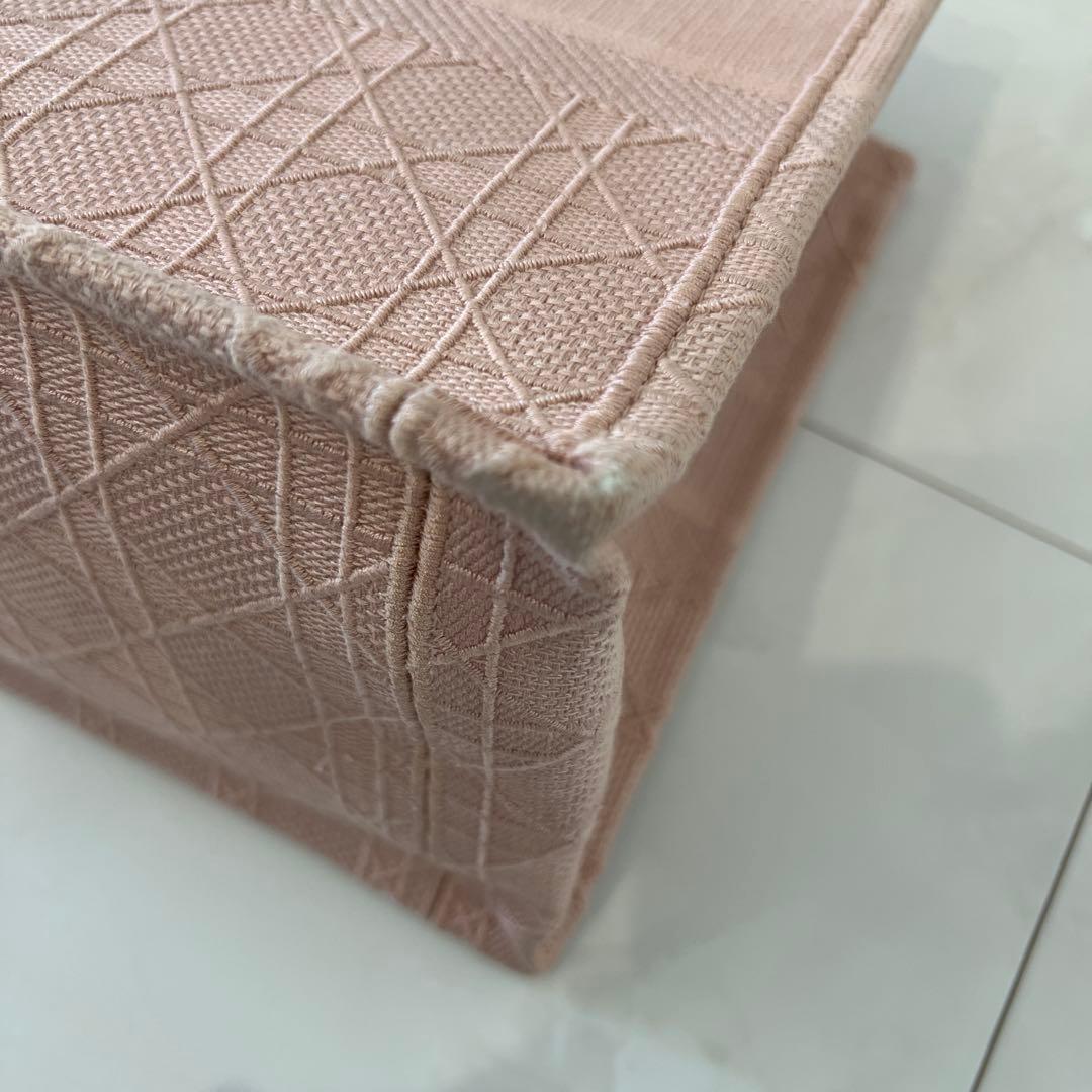 Dior ブックトート