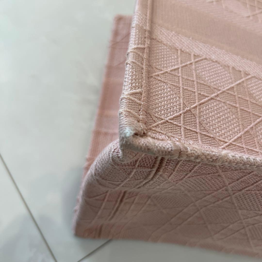 Dior ブックトート