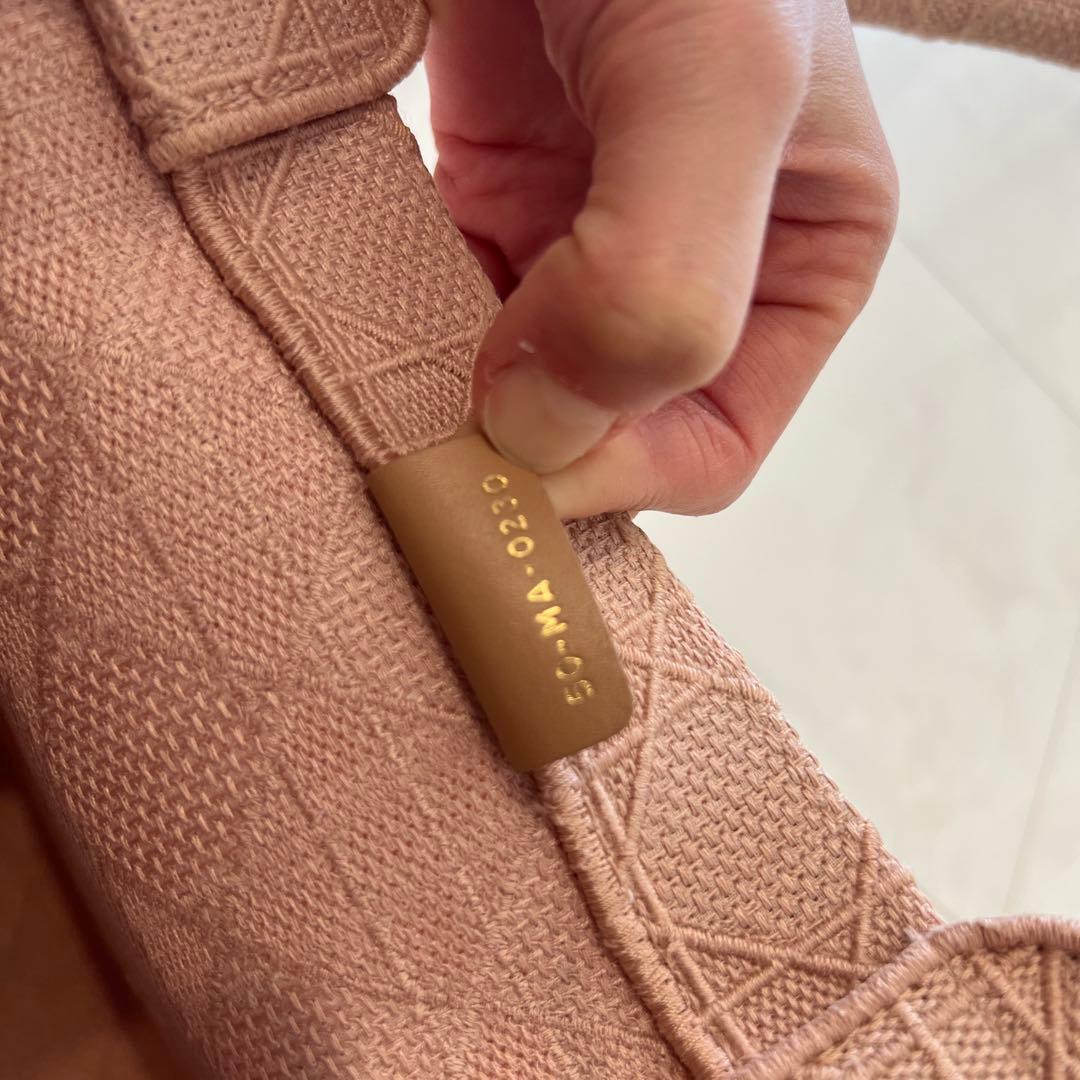 Dior ブックトート