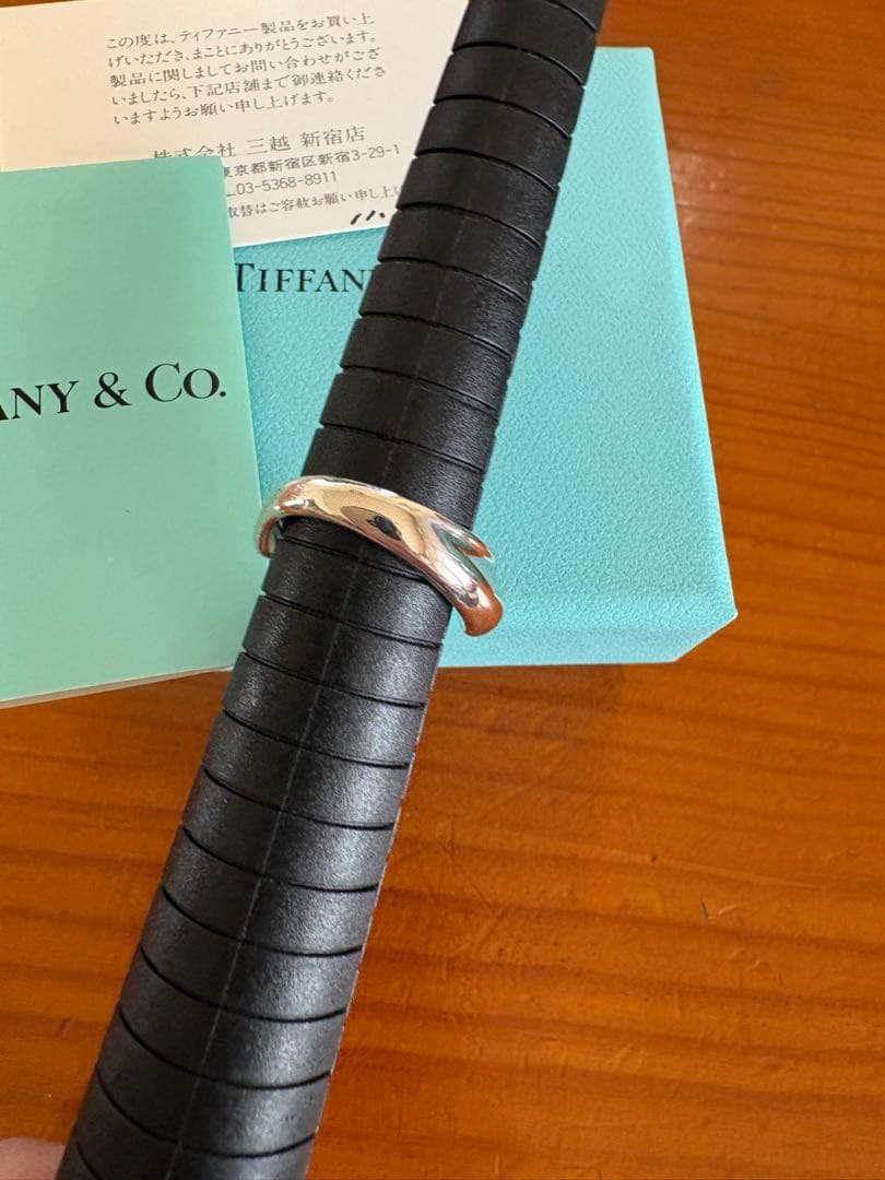 ティファニー カーブド ハートバンド リング シルバー