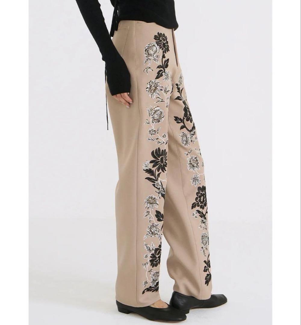 新品未使用 CLANE フラワー エンブロイダリー パンツ サイズ1