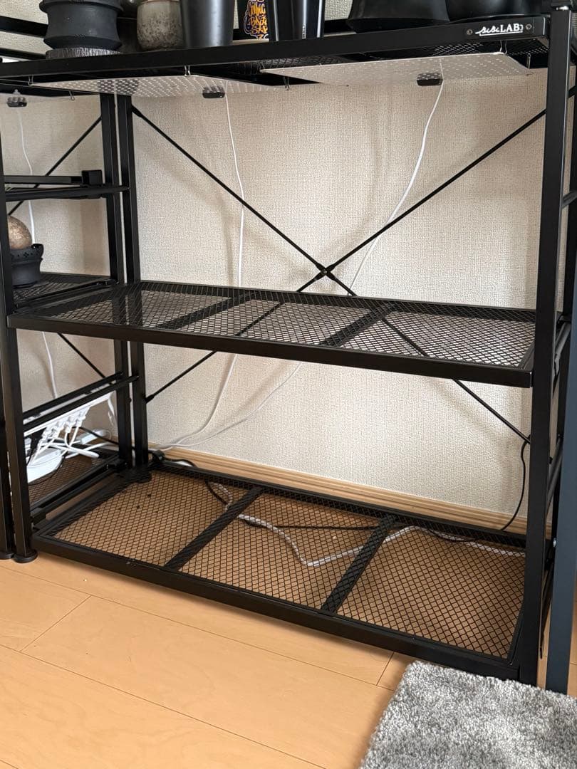 お値下げ交渉OK ビビラボ 植物ラック 3段 ブラック