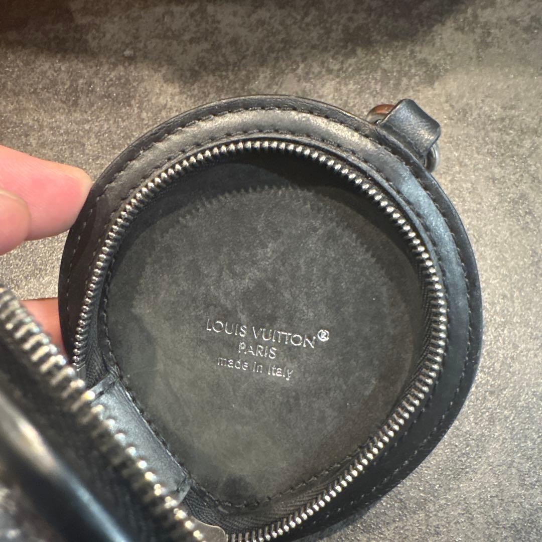 バックチャーム.LVエイリアン　ケース