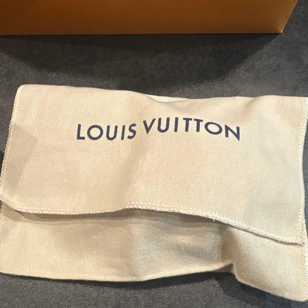 バックチャーム.LVエイリアン　ケース