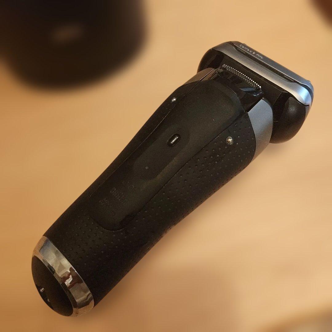 ブラウン シリーズ9 C-01　電動シェーバー