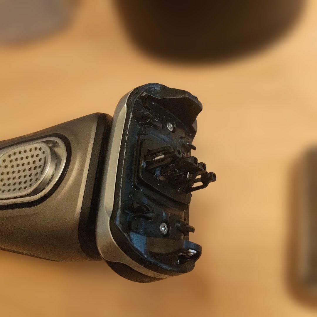 ブラウン シリーズ9 C-01　電動シェーバー