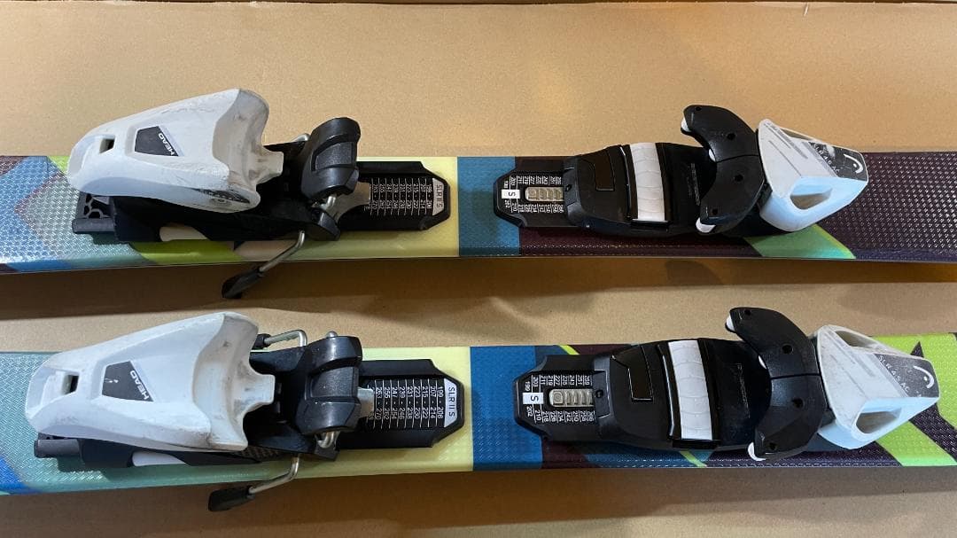 スキー板　キッズ　ヘッド　117㎝　ツインチップ　フリースキー