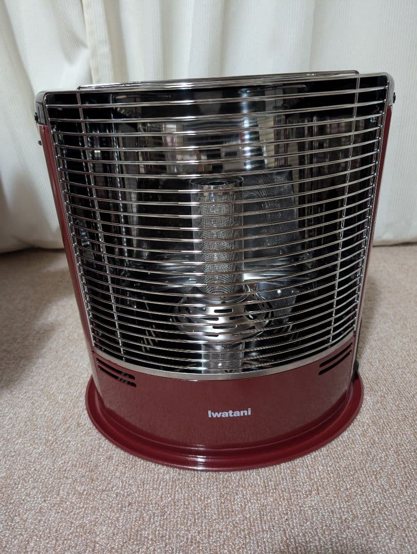 未使用*Iwatan カセットガスストーブ デカ暖II CB-STV-DK2-R