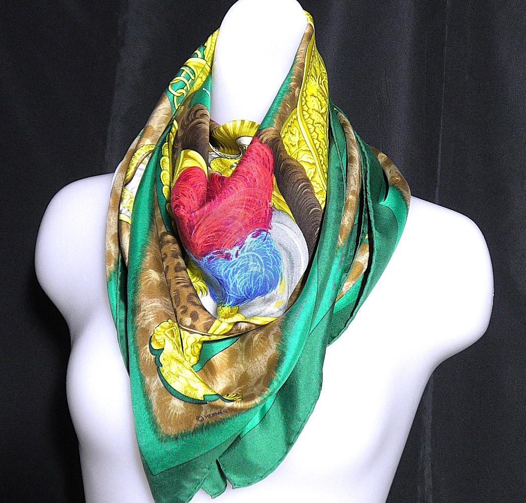 美品　HERMES エルメス　大判スカーフ　カレ90　 D272