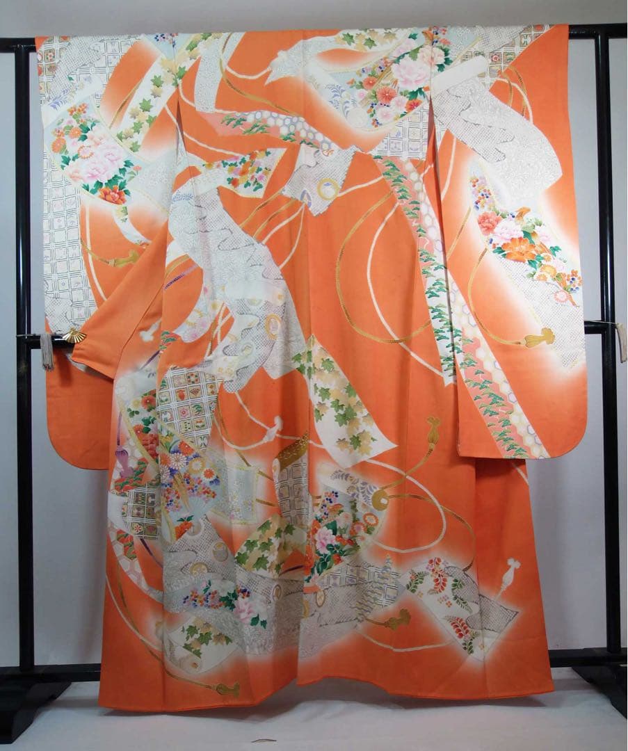 豪華3点セット】振袖／橙色　御所解文様＊吉祥文様尽くし／袋帯　長襦袢　晴れの日に