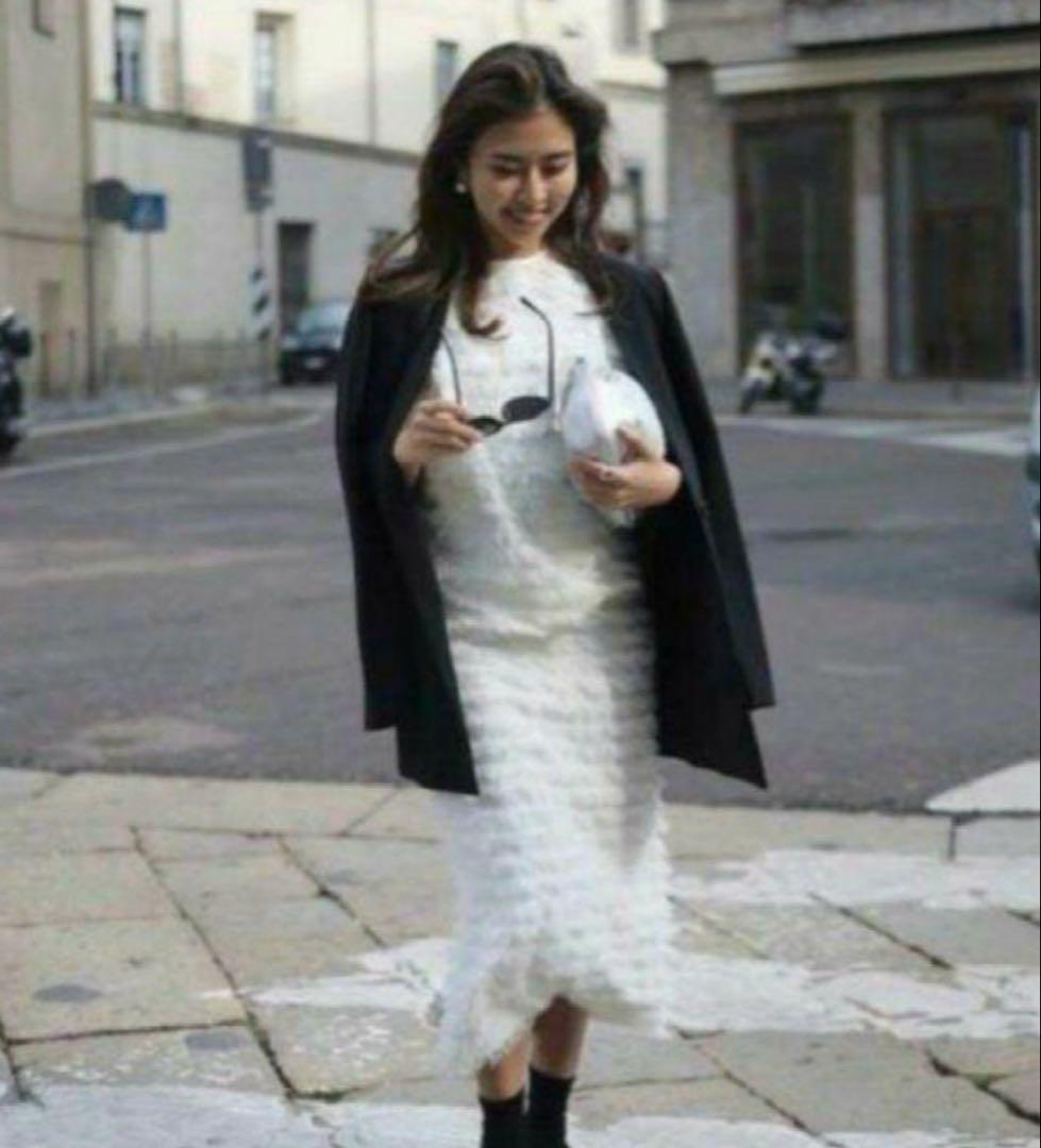 Gypsohila GPS-331 Feather Skirt ホワイト