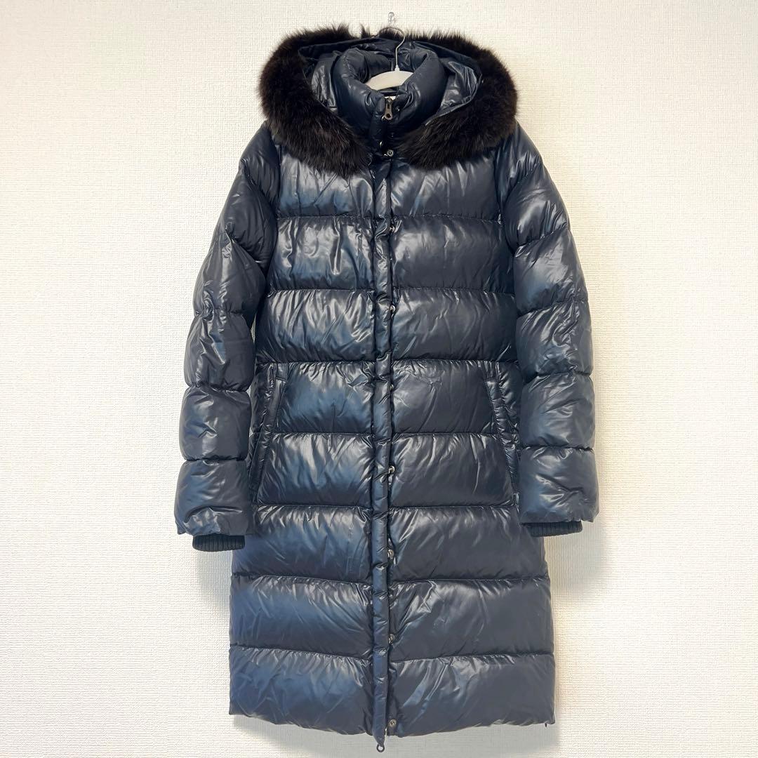 美品　デュベティカ DENEB ダウンコート40 黒　NERO フードファー付