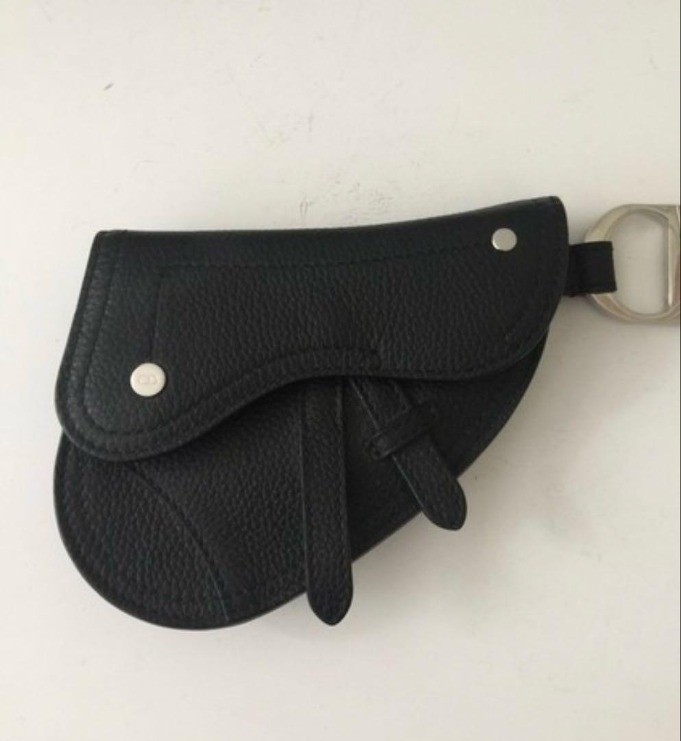 【新品同様】DIOR ディオール ケース ブラック キーホルダー サドル型