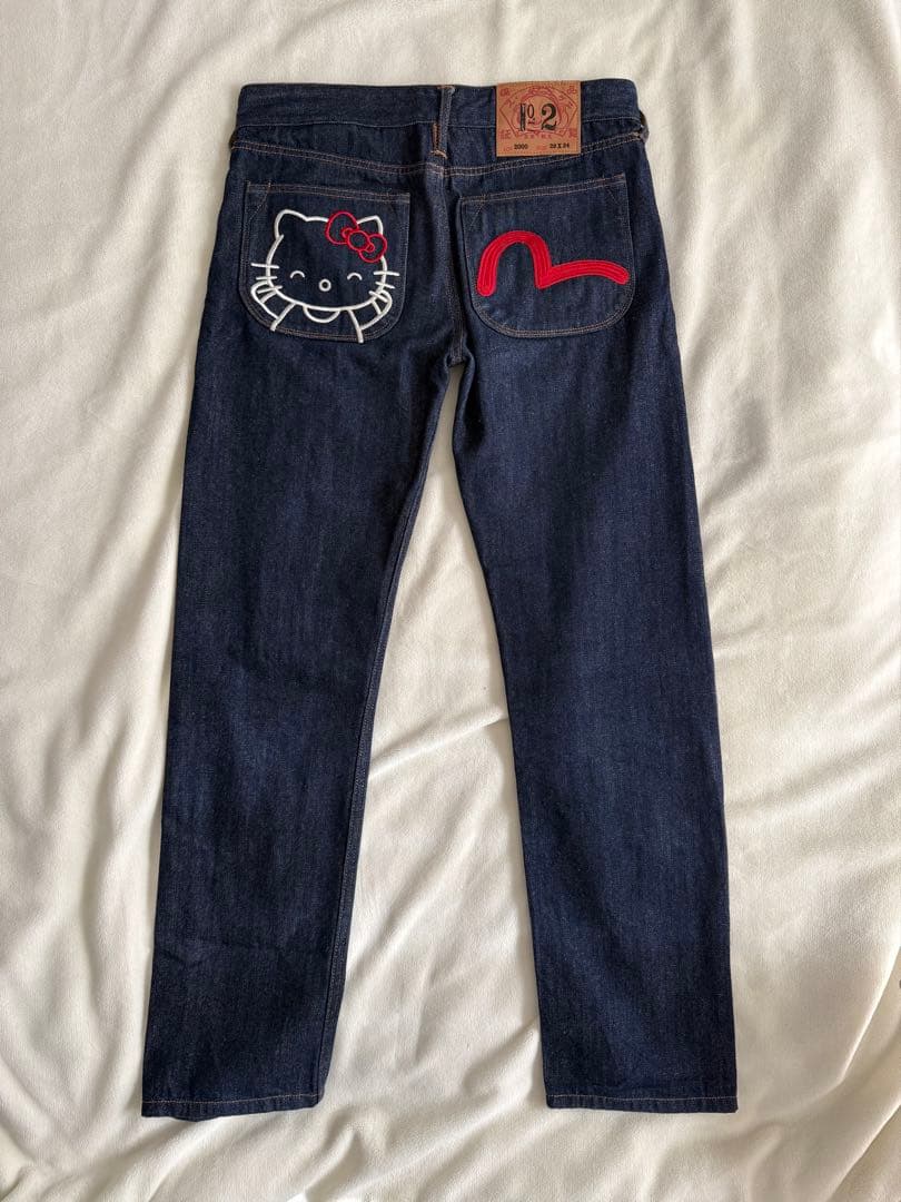 EVISU エビス×ハローキティ　コラボデニム