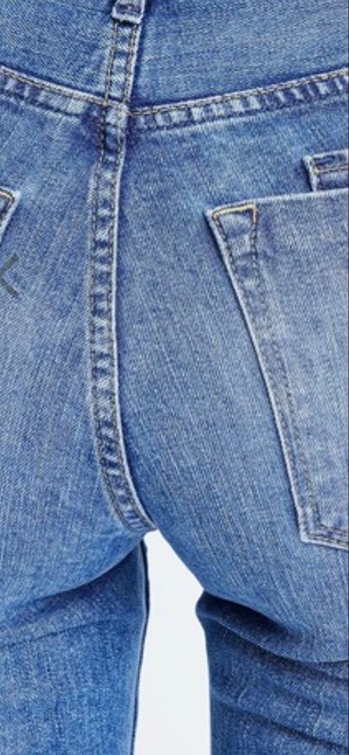 ヤヌーク　セミフレア　22インチ