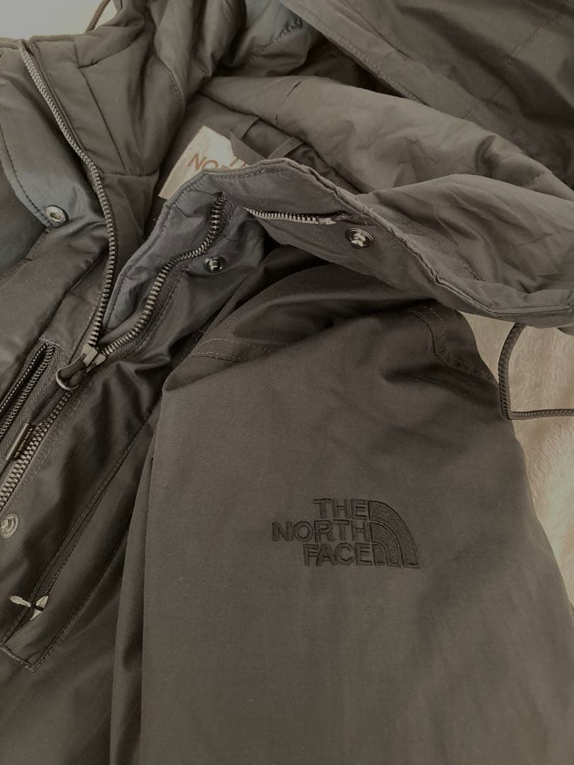 THE NORTH FACE ブラックダウンジャケット ダウンコート 新品未使用
