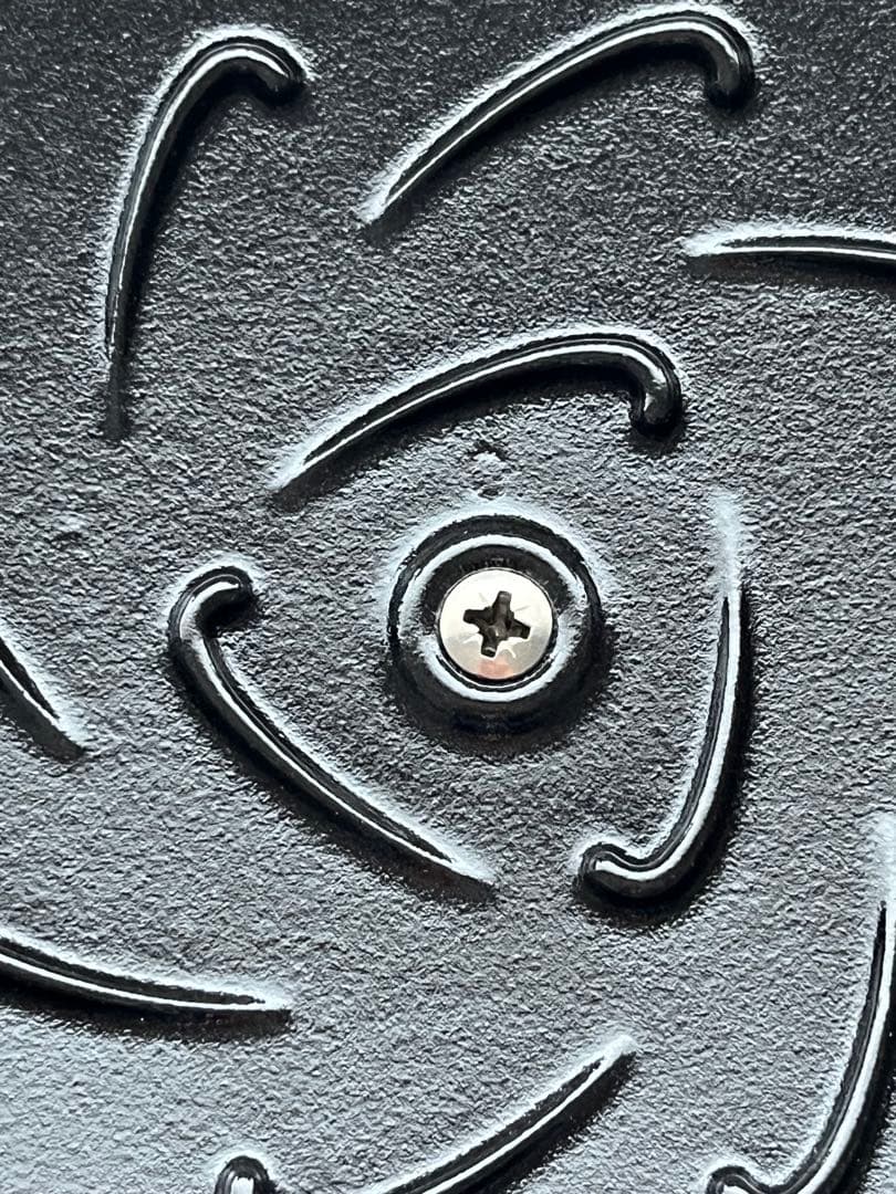 【新品】staub ミナペルホネン ホットプレート ラウンド 20cm　ユーカリ