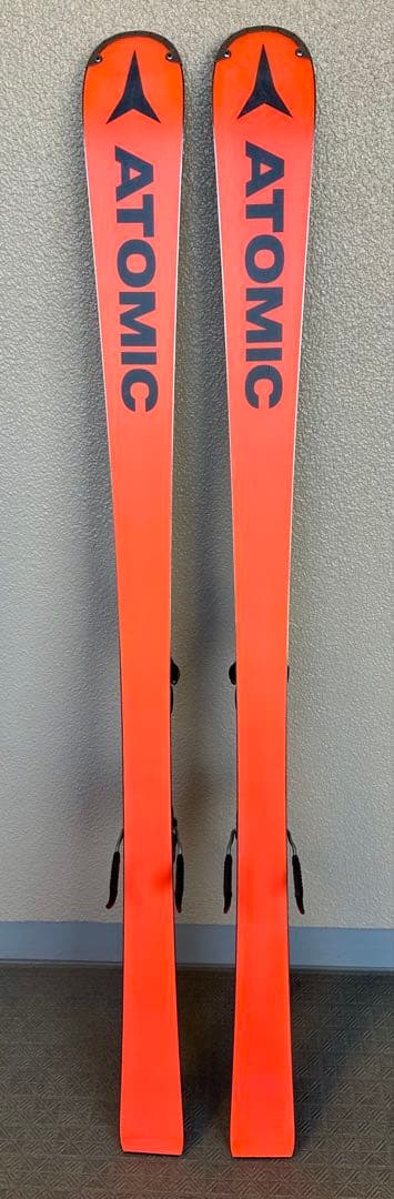 ATOMIC REDSTER S8i 155cm スキー板とビンディング付き